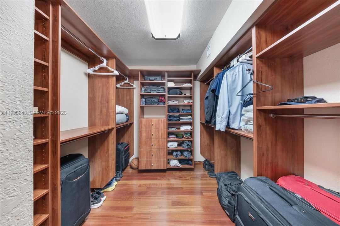 На продажу: $949,300 (0 спален, 0 ванн, 2998 Квадратных фут)