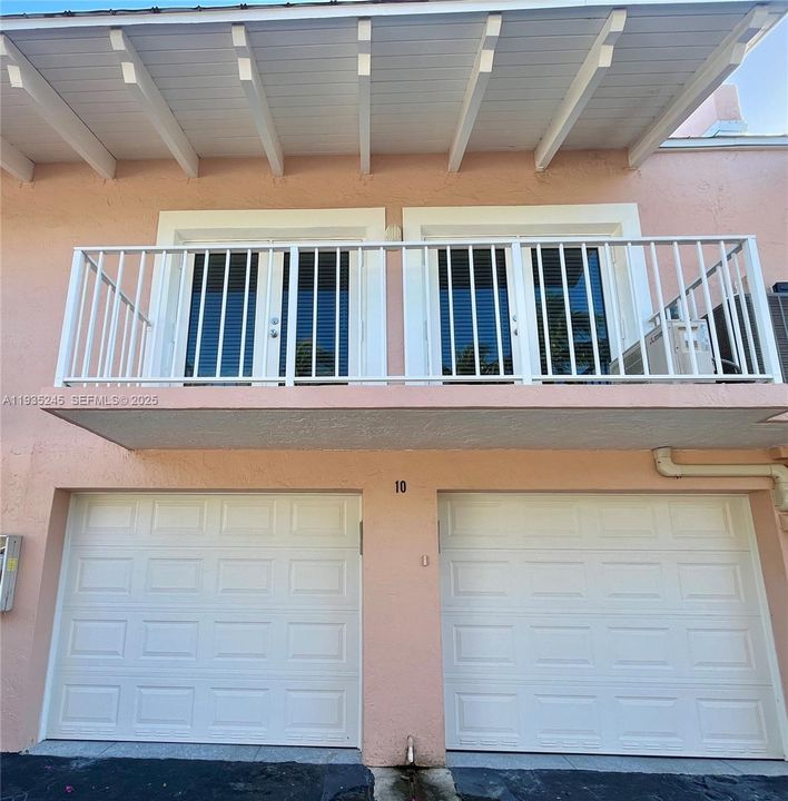 待售: $1,499,000 (3 贝兹, 3 浴室, 2261 平方英尺)