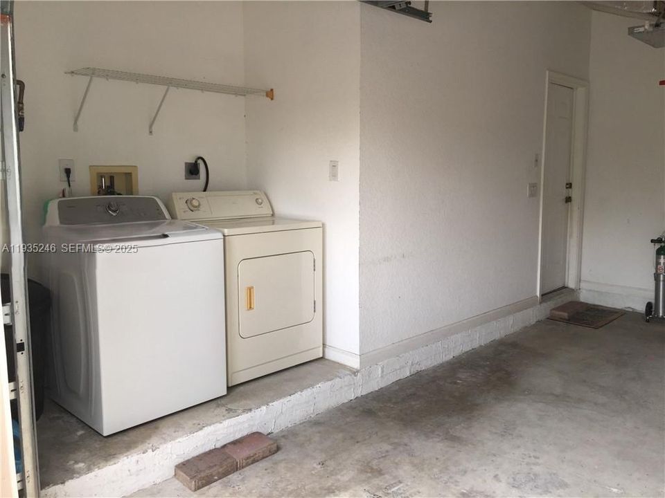 En Renta: $2,650 (3 camas, 2 baños, 1426 Pies cuadrados)