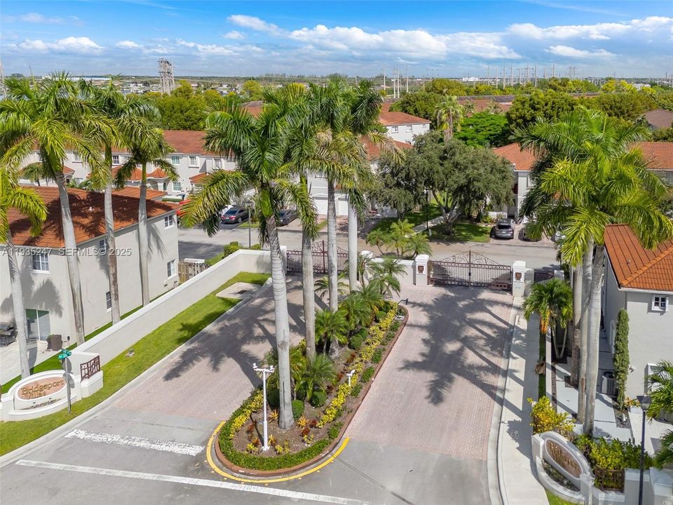 En Venta: $529,900 (3 camas, 2 baños, 1558 Pies cuadrados)