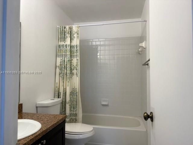 En Renta: $1,850 (2 camas, 2 baños, 970 Pies cuadrados)