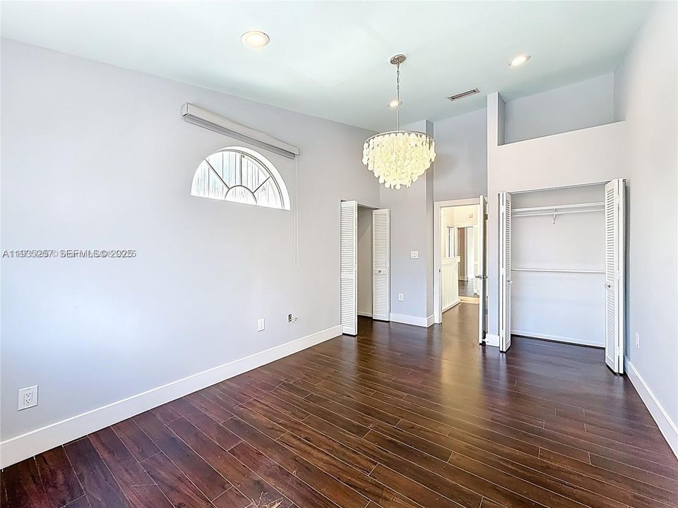 На продажу: $1,350,000 (4 спален, 3 ванн, 2857 Квадратных фут)