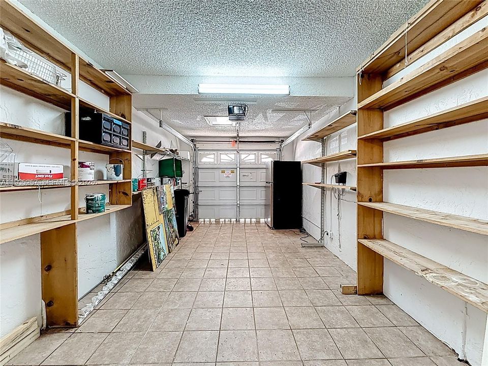 На продажу: $1,350,000 (4 спален, 3 ванн, 2857 Квадратных фут)