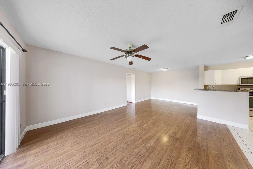 En Renta: $1,900 (2 camas, 2 baños, 1114 Pies cuadrados)