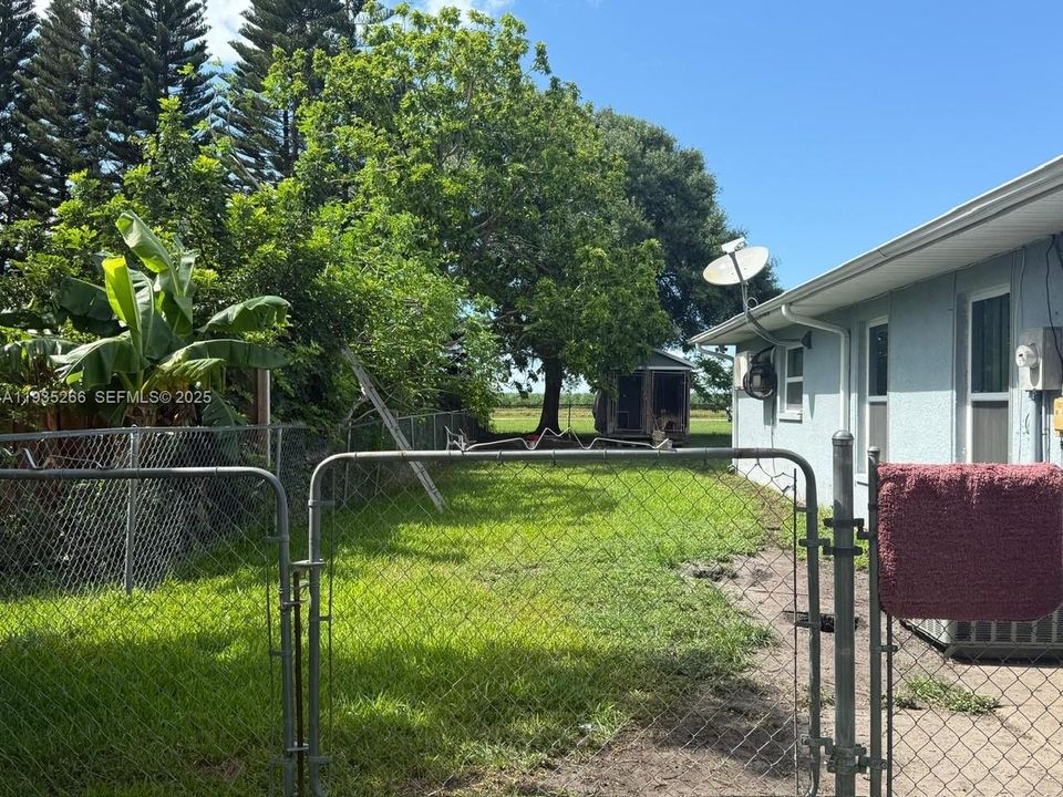 En Venta: $499,000 (3 camas, 2 baños, 2037 Pies cuadrados)