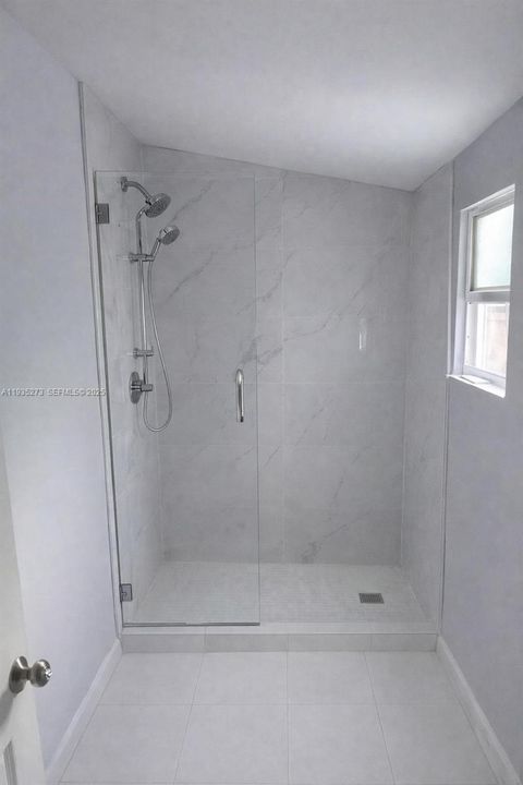 待售: $685,000 (3 贝兹, 2 浴室, 1364 平方英尺)