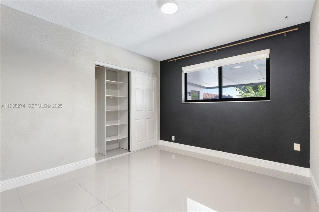 For Rent: $4,300 (3 beds, 2 baths, 1499 Square Feet)