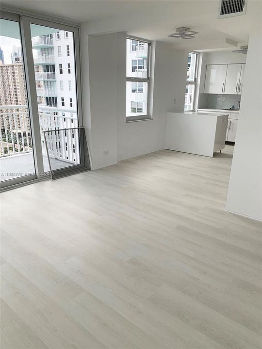 For Sale: $749,000 (2 beds, 2 baths, 1856 Square Feet)