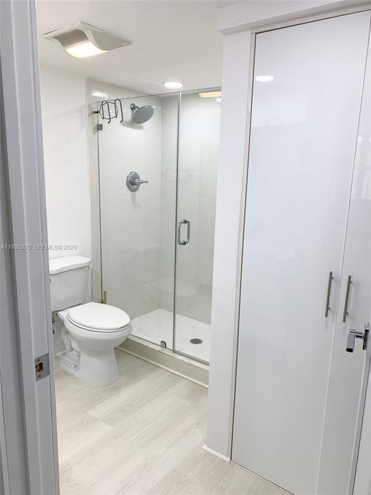 For Sale: $749,000 (2 beds, 2 baths, 1856 Square Feet)