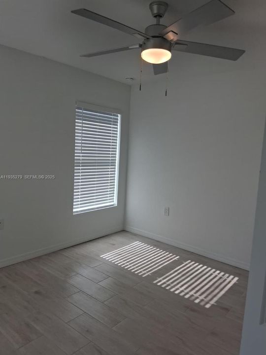 В аренду: $1,650 (3 спален, 2 ванн, 0 Квадратных фут)