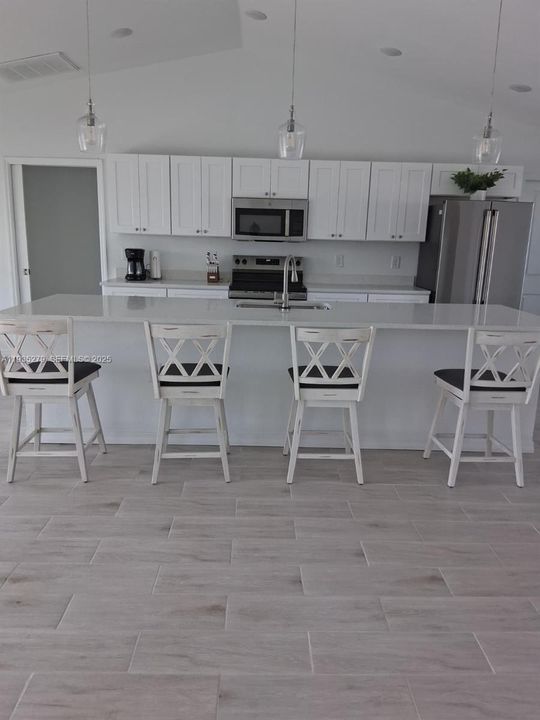 В аренду: $1,650 (3 спален, 2 ванн, 0 Квадратных фут)