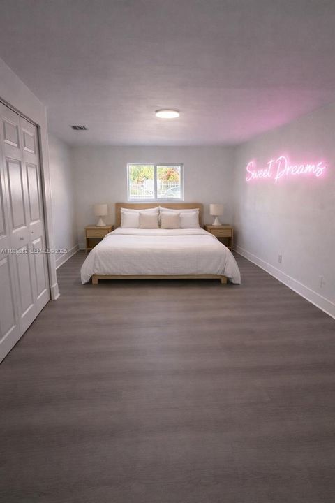 En Renta: $3,550 (5 camas, 2 baños, 2580 Pies cuadrados)