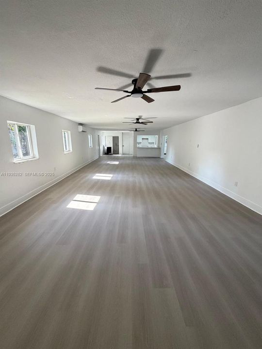 En Renta: $3,550 (5 camas, 2 baños, 2580 Pies cuadrados)