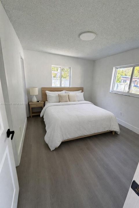 En Renta: $3,550 (5 camas, 2 baños, 2580 Pies cuadrados)