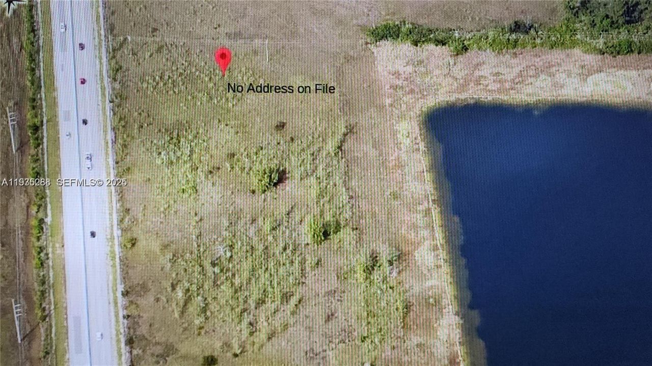 WATERFRONT AND ELECTRICITY VIEW