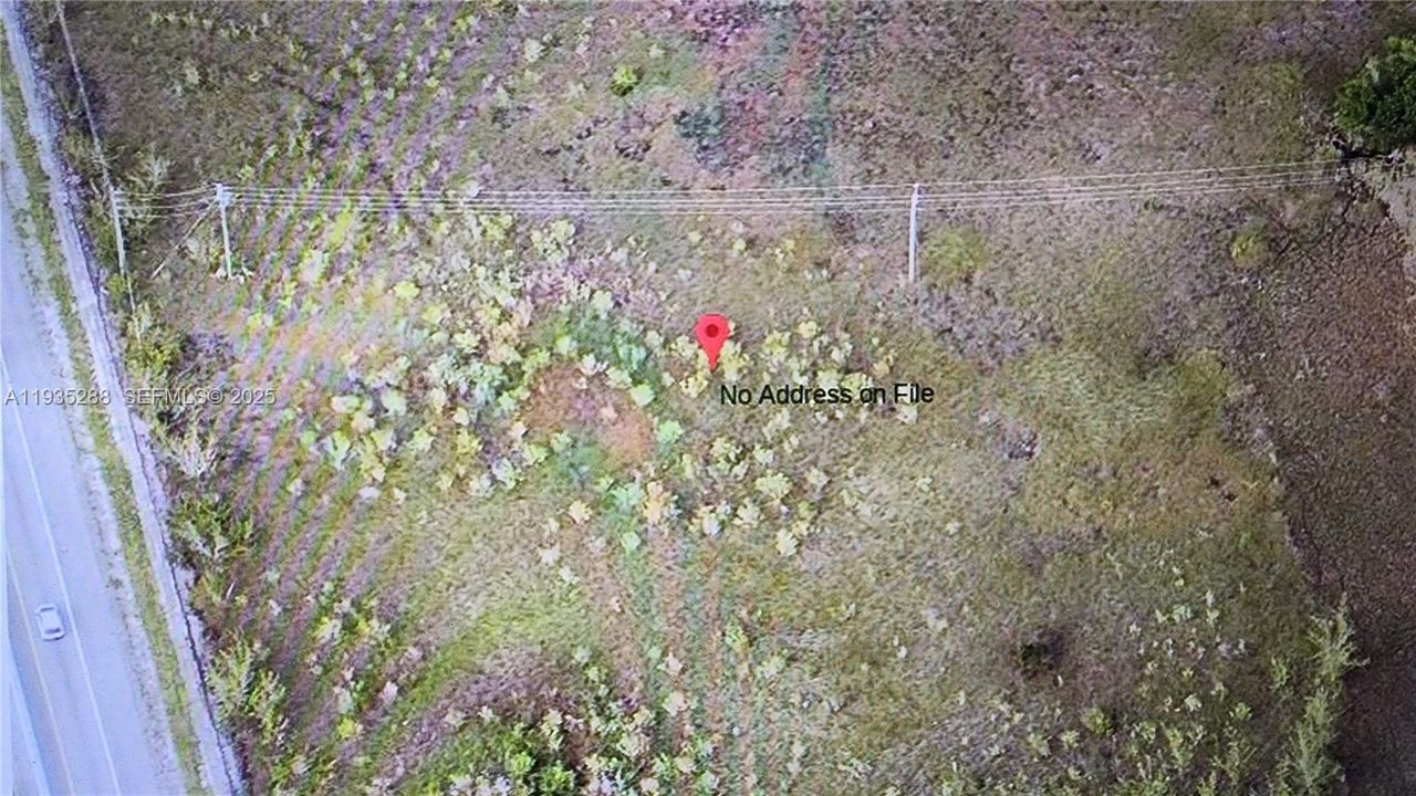 AERIAL VIEW OF LAND WITH ELECTRICITY LOCATION