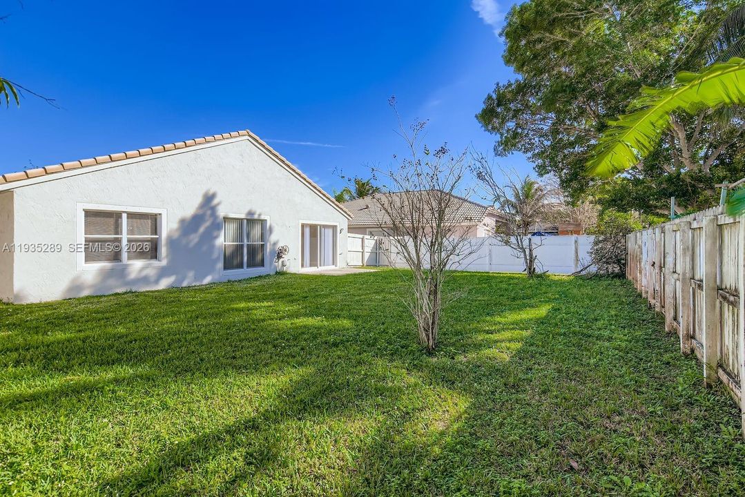 En Venta: $700,000 (3 camas, 2 baños, 1598 Pies cuadrados)