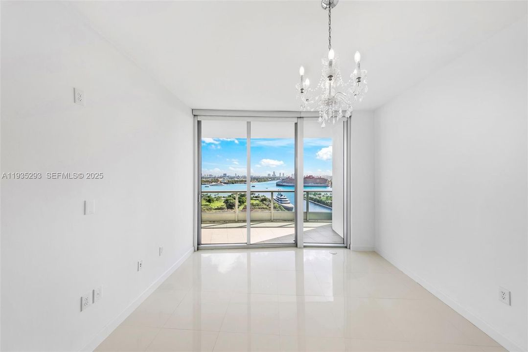 На продажу: $1,849,000 (3 спален, 4 ванн, 0 Квадратных фут)