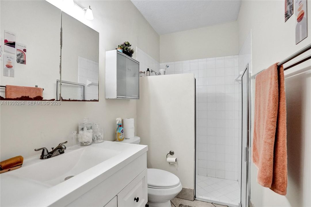 待售: $378,000 (3 贝兹, 2 浴室, 1137 平方英尺)