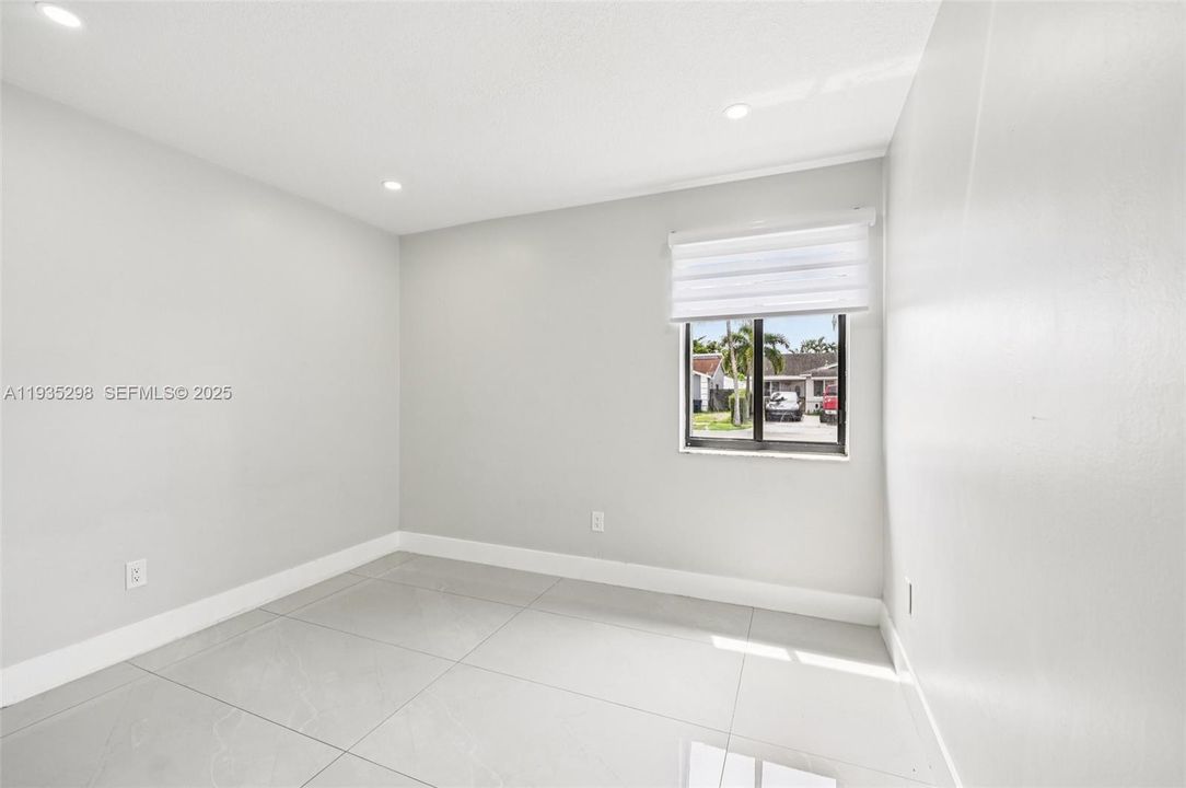 En Renta: $3,400 (3 camas, 2 baños, 1751 Pies cuadrados)