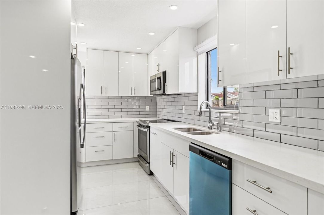 En Renta: $3,400 (3 camas, 2 baños, 1751 Pies cuadrados)