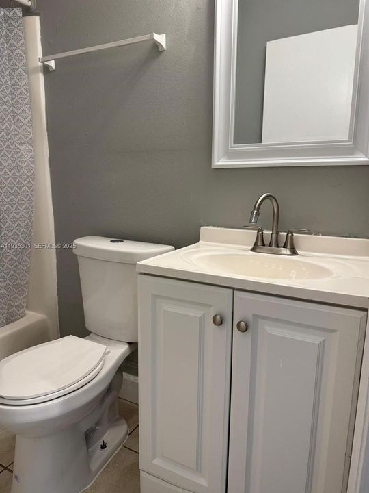 出租: $1,500 (2 贝兹, 2 浴室, 744 平方英尺)