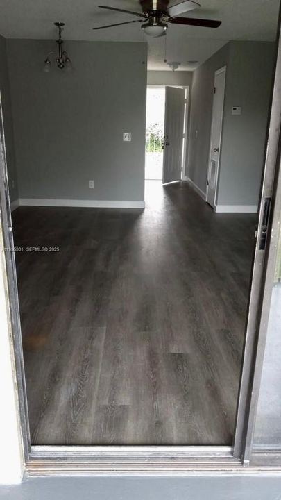 出租: $1,500 (2 贝兹, 2 浴室, 744 平方英尺)