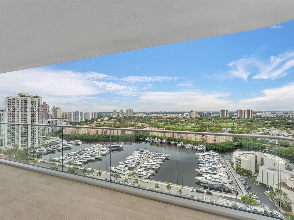 En Renta: $6,200 (3 camas, 2 baños, 1887 Pies cuadrados)