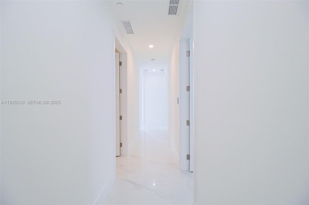 В аренду: $40,000 (4 спален, 5 ванн, 0 Квадратных фут)