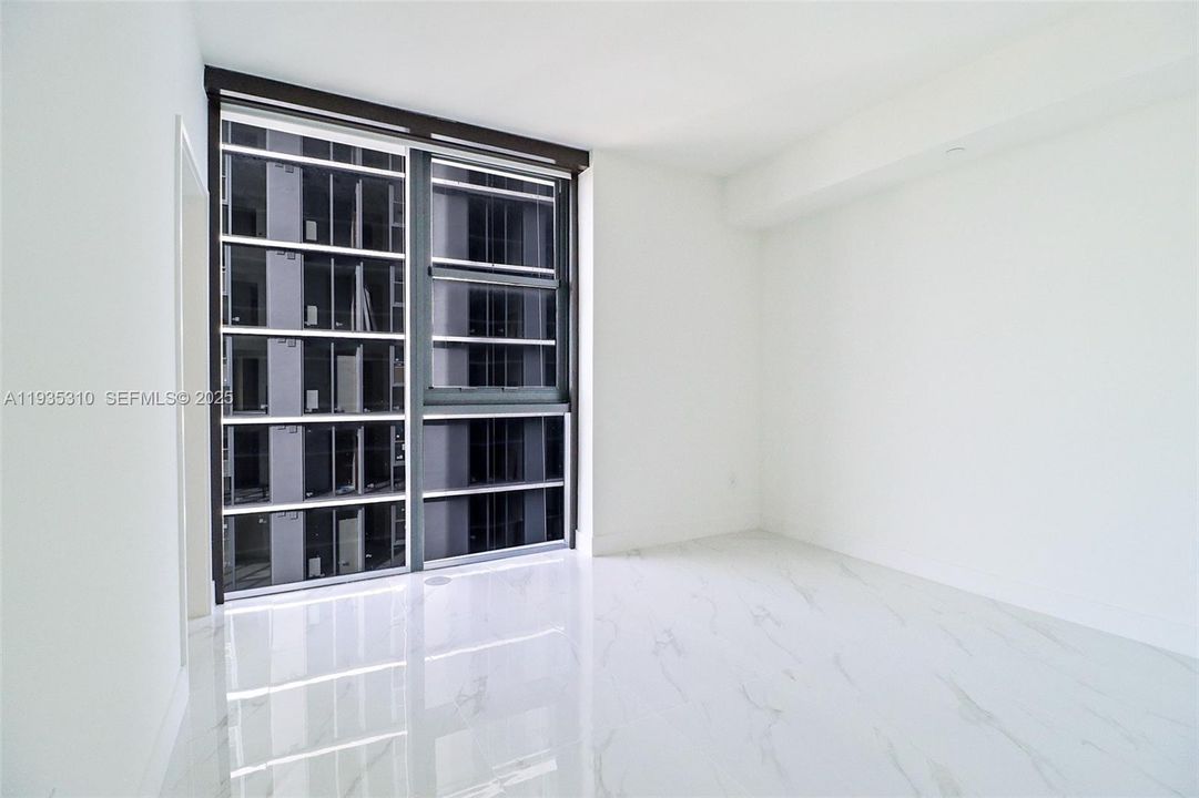 В аренду: $40,000 (4 спален, 5 ванн, 0 Квадратных фут)