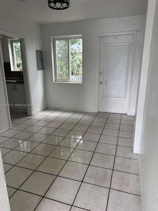 En Renta: $1,950 (2 camas, 1 baños, 0 Pies cuadrados)