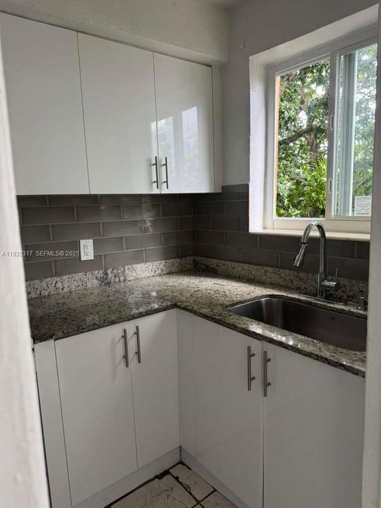 En Renta: $1,950 (2 camas, 1 baños, 0 Pies cuadrados)