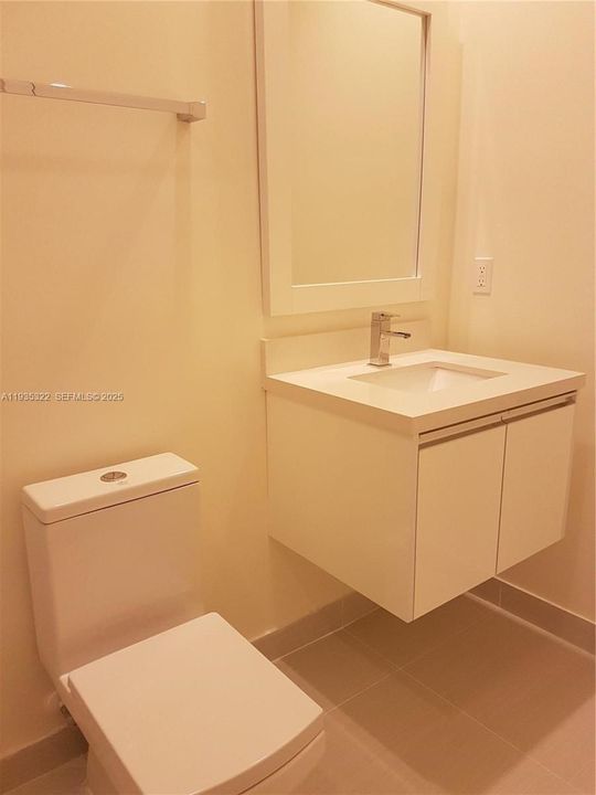 For Rent: $3,600 (3 beds, 3 baths, 1781 Square Feet)