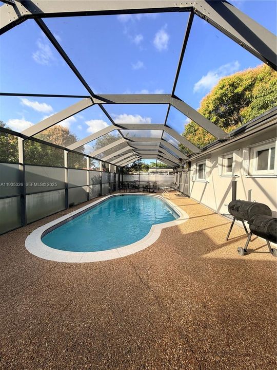 En Renta: $3,700 (3 camas, 2 baños, 1319 Pies cuadrados)