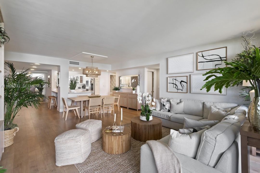 En Venta: $1,575,000 (4 camas, 2 baños, 1715 Pies cuadrados)