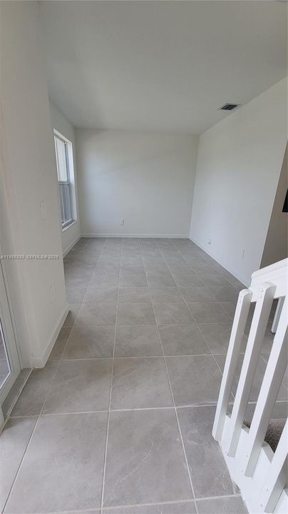 En Renta: $2,800 (3 camas, 2 baños, 1460 Pies cuadrados)