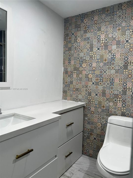 В аренду: $2,100 (2 спален, 2 ванн, 1060 Квадратных фут)