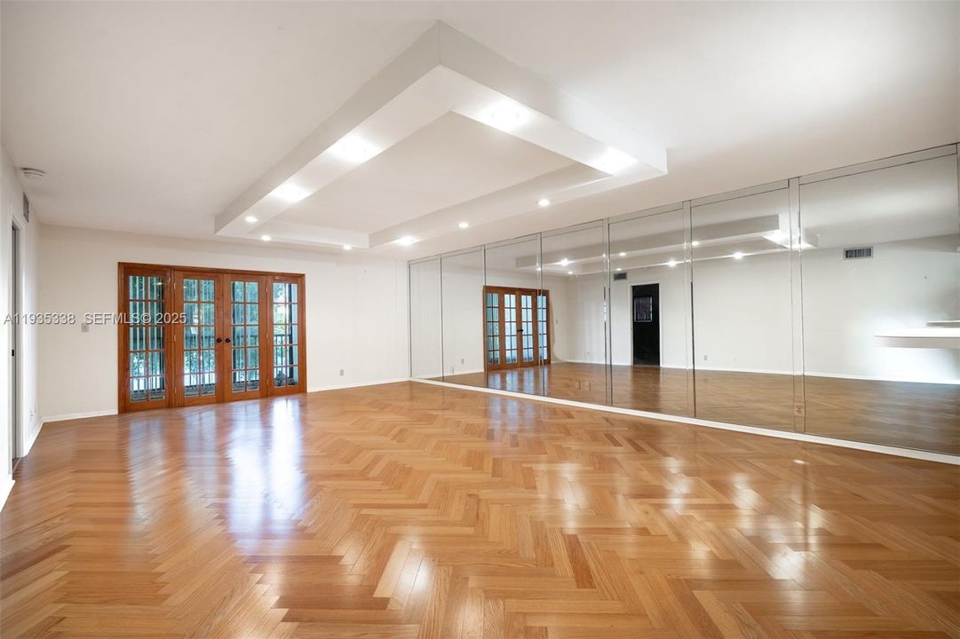 En Venta: $199,999 (2 camas, 2 baños, 1550 Pies cuadrados)