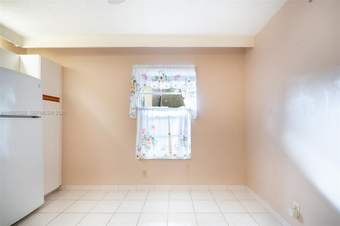 En Venta: $199,999 (2 camas, 2 baños, 1550 Pies cuadrados)