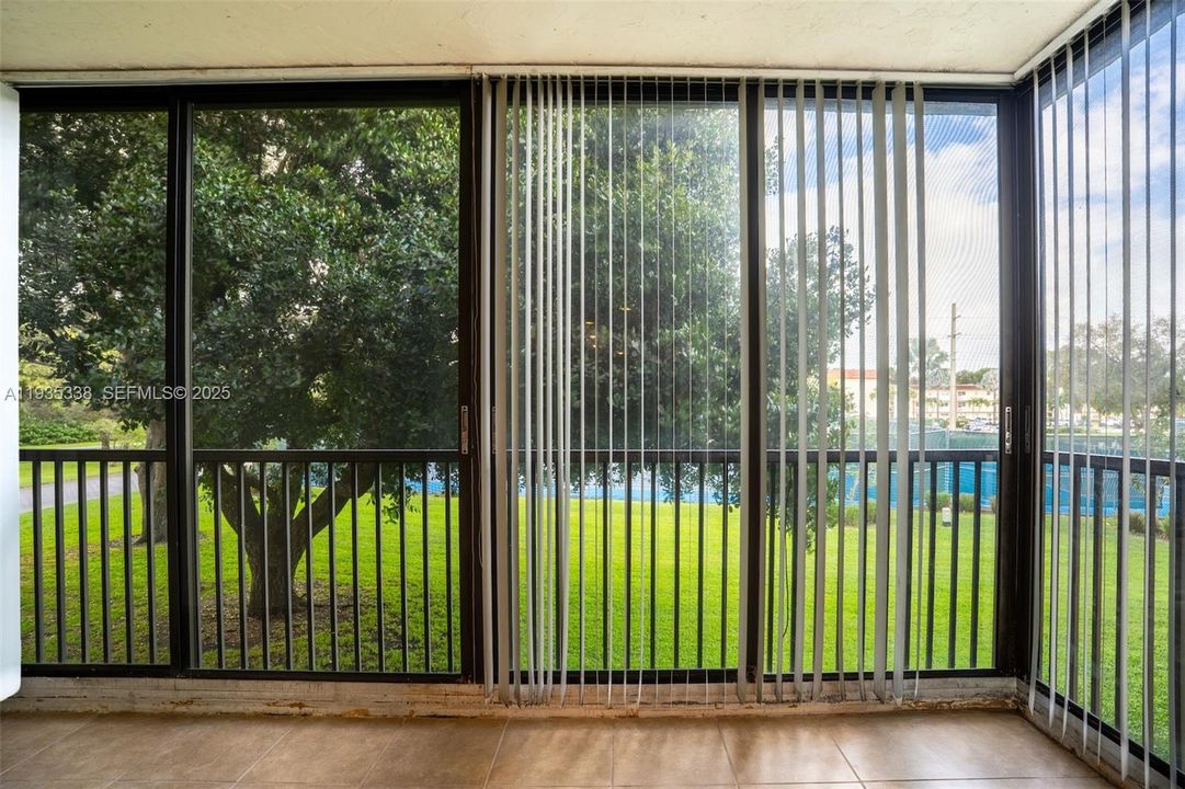 En Venta: $199,999 (2 camas, 2 baños, 1550 Pies cuadrados)