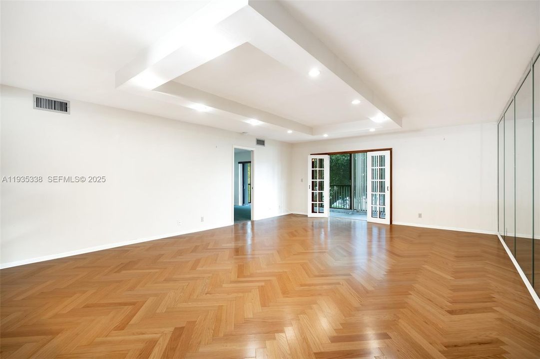 En Venta: $199,999 (2 camas, 2 baños, 1550 Pies cuadrados)