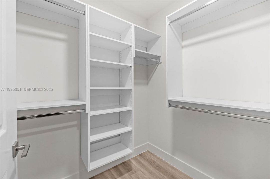 En Renta: $3,942 (2 camas, 2 baños, 1185 Pies cuadrados)