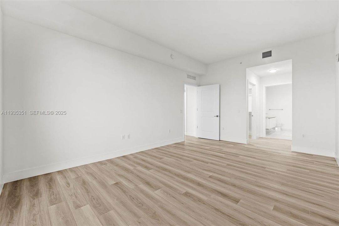 En Renta: $3,942 (2 camas, 2 baños, 1185 Pies cuadrados)