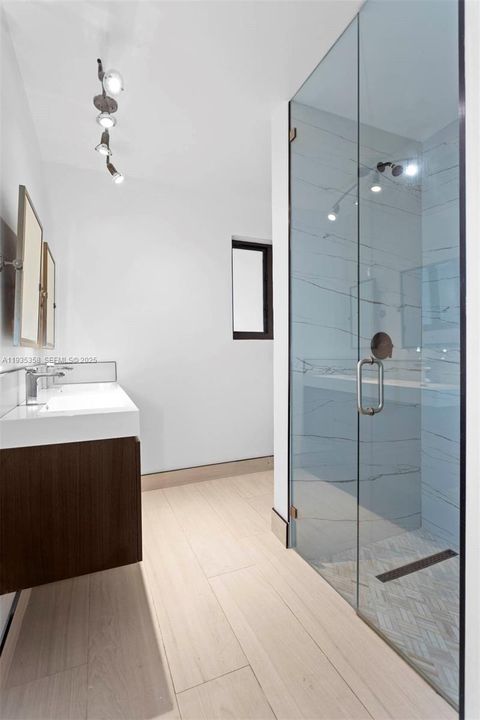 待售: $749,000 (3 贝兹, 2 浴室, 1492 平方英尺)