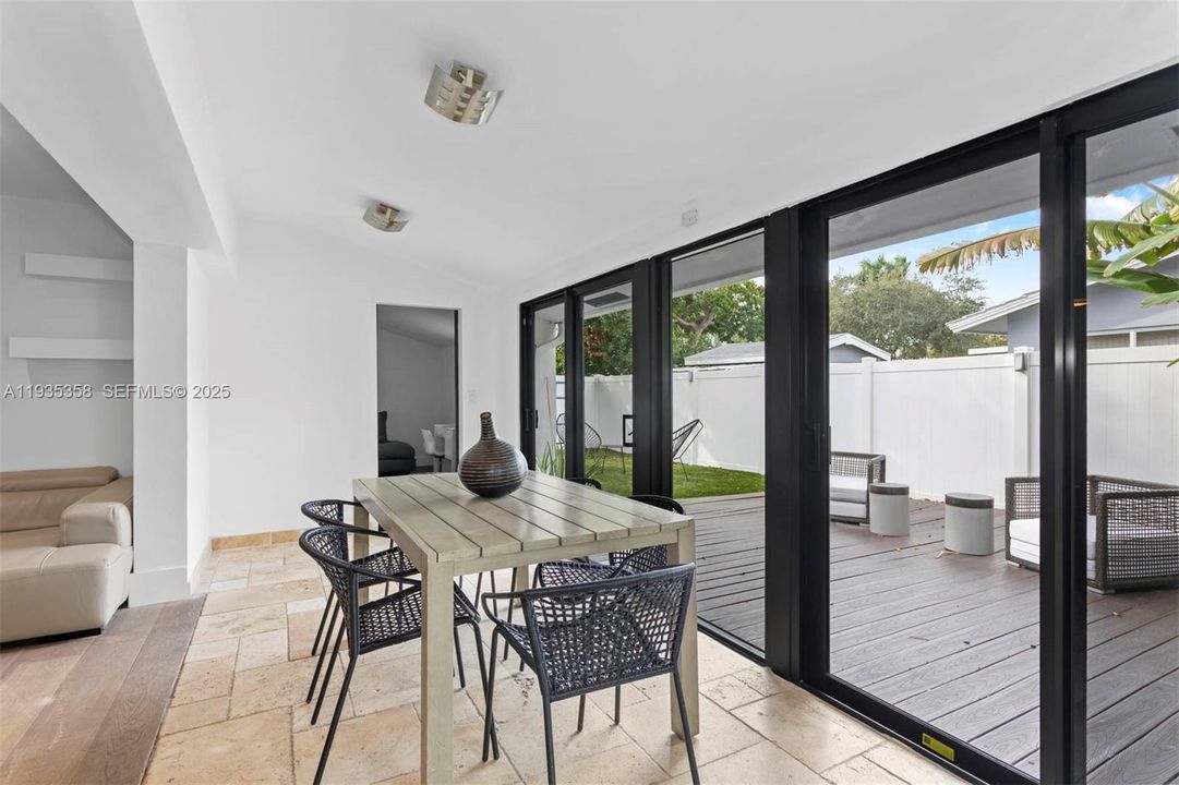 待售: $749,000 (3 贝兹, 2 浴室, 1492 平方英尺)