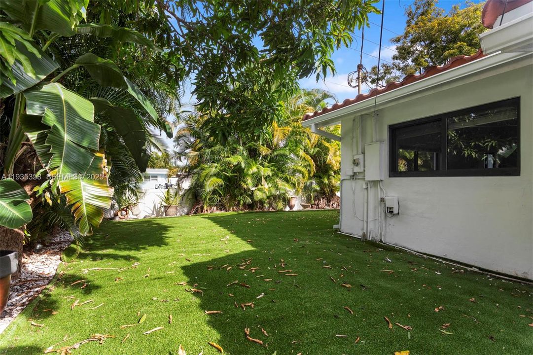 待售: $749,000 (3 贝兹, 2 浴室, 1492 平方英尺)