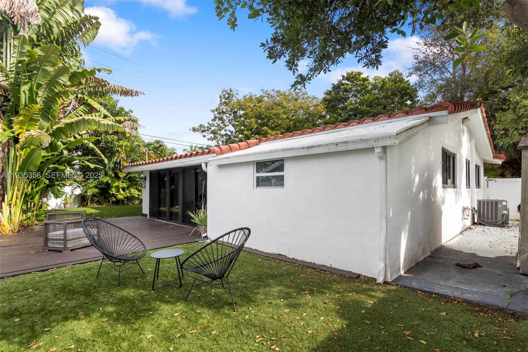 待售: $749,000 (3 贝兹, 2 浴室, 1492 平方英尺)