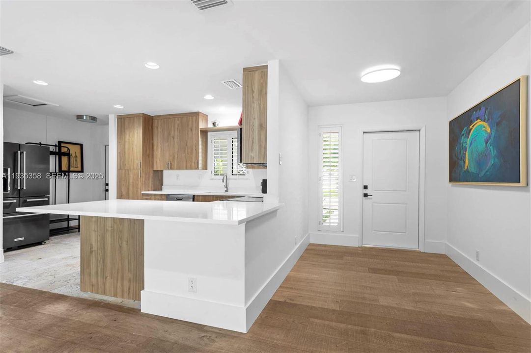 待售: $749,000 (3 贝兹, 2 浴室, 1492 平方英尺)