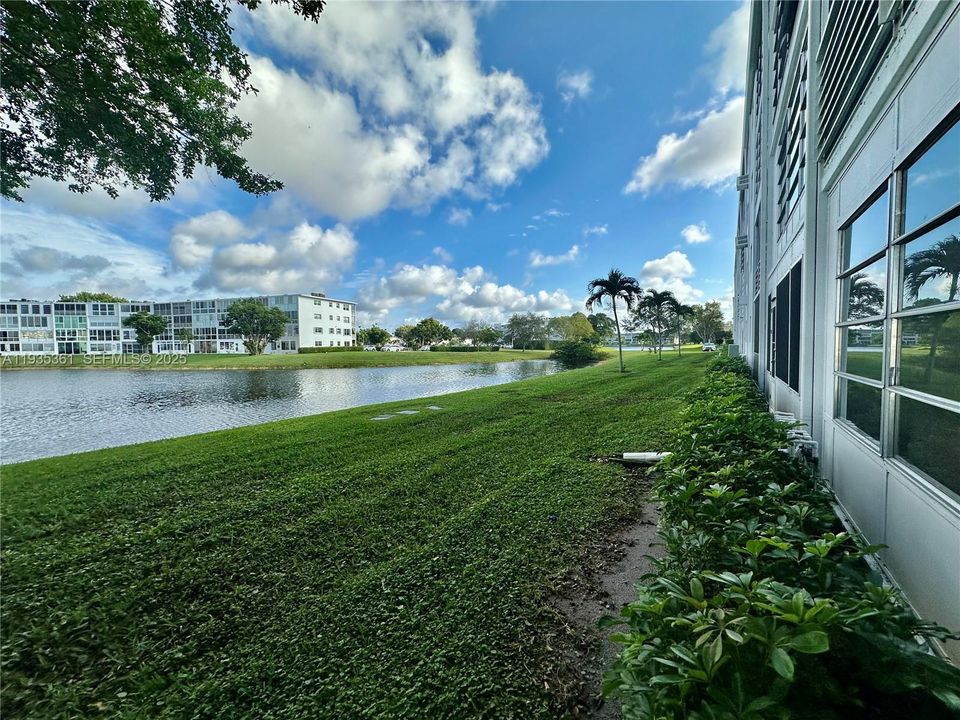 На продажу: $132,000 (1 спален, 1 ванн, 738 Квадратных фут)