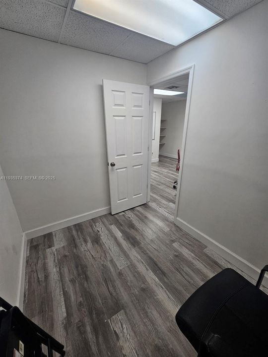 出租: $1,450 (0 贝兹, 0 浴室, 0 平方英尺)